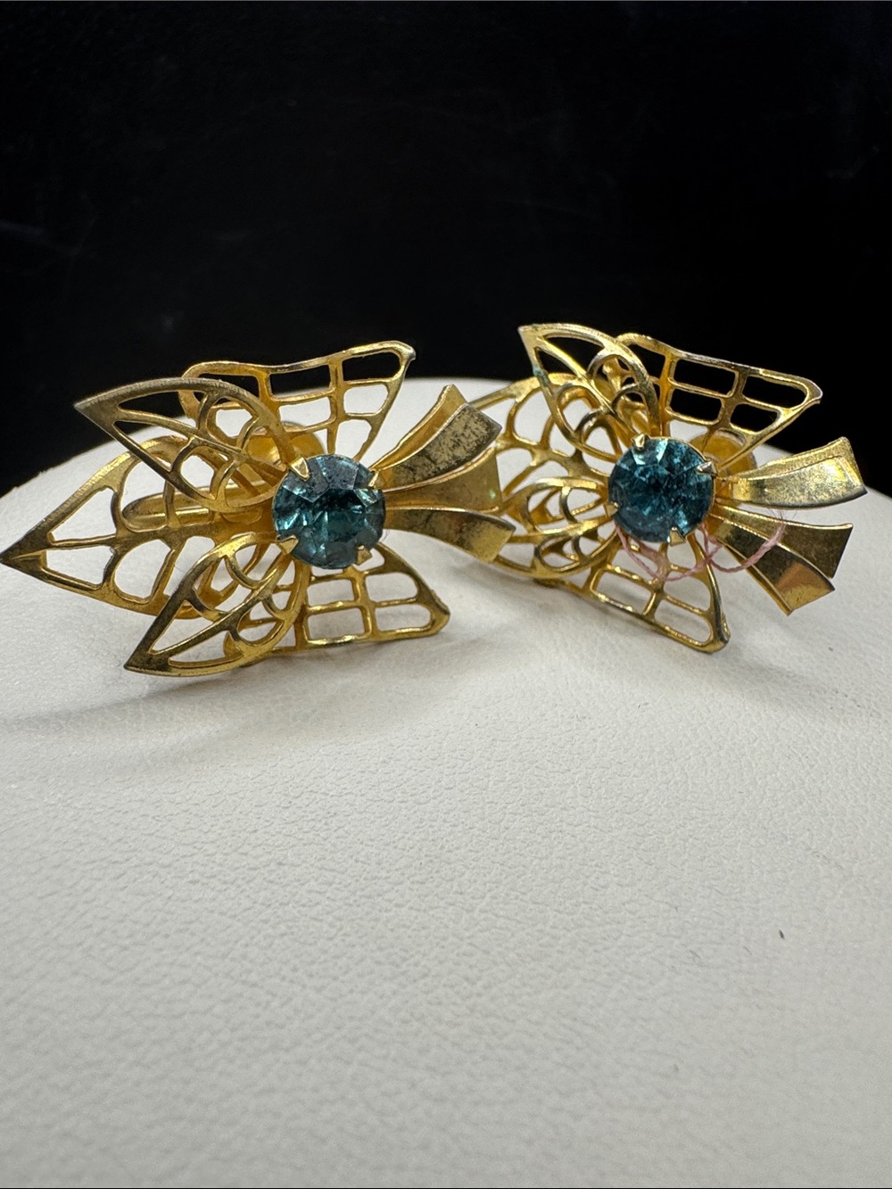 Vintage B&N Bugbee & Niles Blue Rhinestone Gold Tone Bow Screw Back Earrings